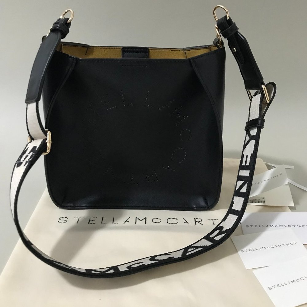 Brand new w/tags Stella McCartney logo crossbody
